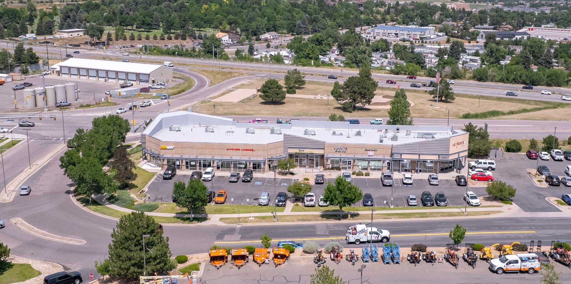 Interplaza West Shopping Center