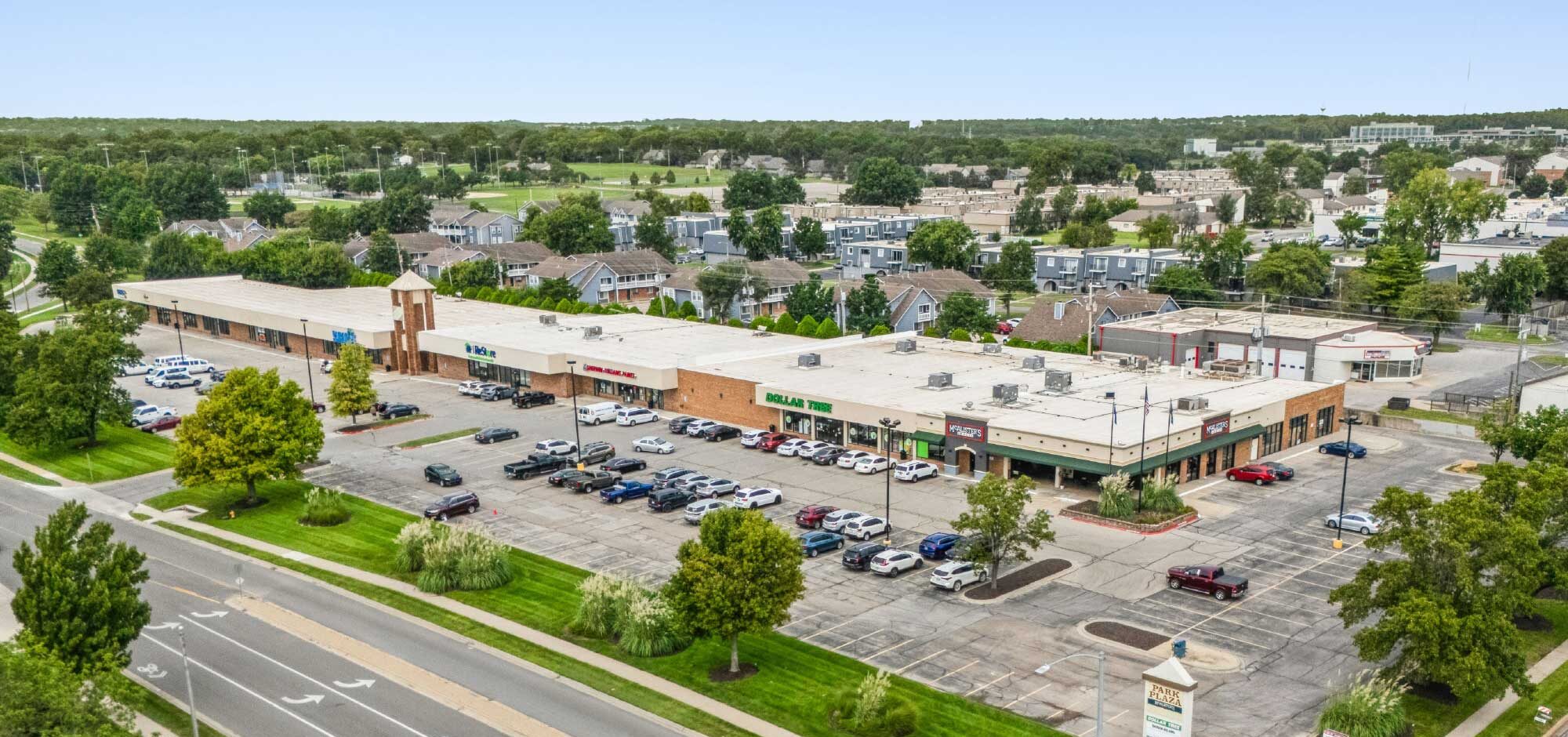 Park Plaza Shopping Center